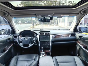 โตโยต้า แคมรี่ ปี 2015 รุ่น 2.0G D-4S Leading - เทคโนโลยีเครื่องยนต์ขั้นสูง, รถซีดานประหยัดน้ำมัน, สภาพดี ดูแลรักษาอย่างดี, <span class=keywords><strong>ราคา</strong></span>คุ้มค่า - Product Image 4