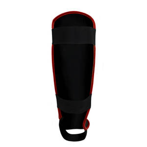 Espinillera Protectora Profesional de Cuero, Carcasa Exterior Rígida, Diseño Ligero y Duradero, Cierre de Velcro para Deportes - Product Image 2