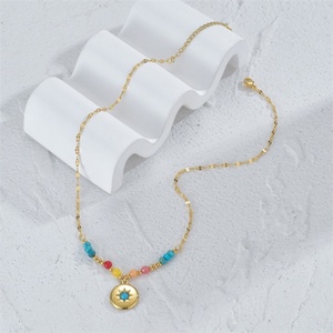 Collar de Acero Inoxidable con Cadena de Eslabones y Cuentas, Colgante Redondo con Turquesa, Joyería que No se Deslustra - Product Image 3