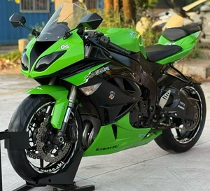 Para la <span class=keywords><strong>Honda</strong></span> CBR400R del 2025. <span class=keywords><strong>400cc</strong></span>. Motocicletas Deportivas Usadas de Alta Calidad - Product Image 4