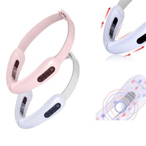 เครื่องนวดหน้าแบบพกพา รูปทรงตัววี ช่วยยกกระชับใบหน้าและลดริ้วรอย - Product Image 4