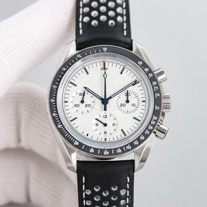 นาฬิกาคู่ รุ่น Master Speed 310.30.42.50.04.001 สายเหล็ก สายหนัง เข็มหกเข็ม สีขาว กันน้ำ ระบบจักรกล - Product Image 3