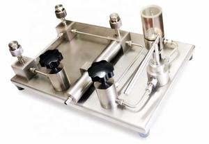 Yunyi Fabrika Satışı Yüksek Basınçlı Hidrolik El Pompası Basınç Kalibratörü - Profesyonel Taşınabilir Manuel Kalibrasyon Aleti - Product Image 6