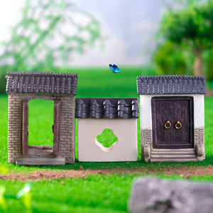 Décoration de jardin féerique, figurines de maison en résine miniatures pour la création de micro-paysages, la décoration de bonsaïs, de terrariums et de pots de fleurs. - Product Image 3