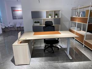 Bureau d'ordinateur moderne en forme de L, réglable en hauteur, modulaire, extensible, convertible, en métal E0 MFC, logo personnalisé, pour la maison, le bureau, l'étude, l'école - Product Image 6