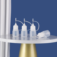 Fabricants 2ml 5ml 10ml 15ml 20ml 30ml Bouteille à aiguille en plastique PE Pigment colle récipient souple pour liquide chimique avec joint compte-gouttes