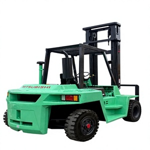 Chariot élévateur diesel d'occasion Mitsubishi TCM 4x4 à pneus pleins tout-terrain robuste avec mât à 3 sections à vendre - Product Image 1