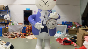 Costume Gonfiabile Gigante del Coniglio Bianco di Alice nel Paese delle Meraviglie per Parate e Spettacoli - Product Image 6