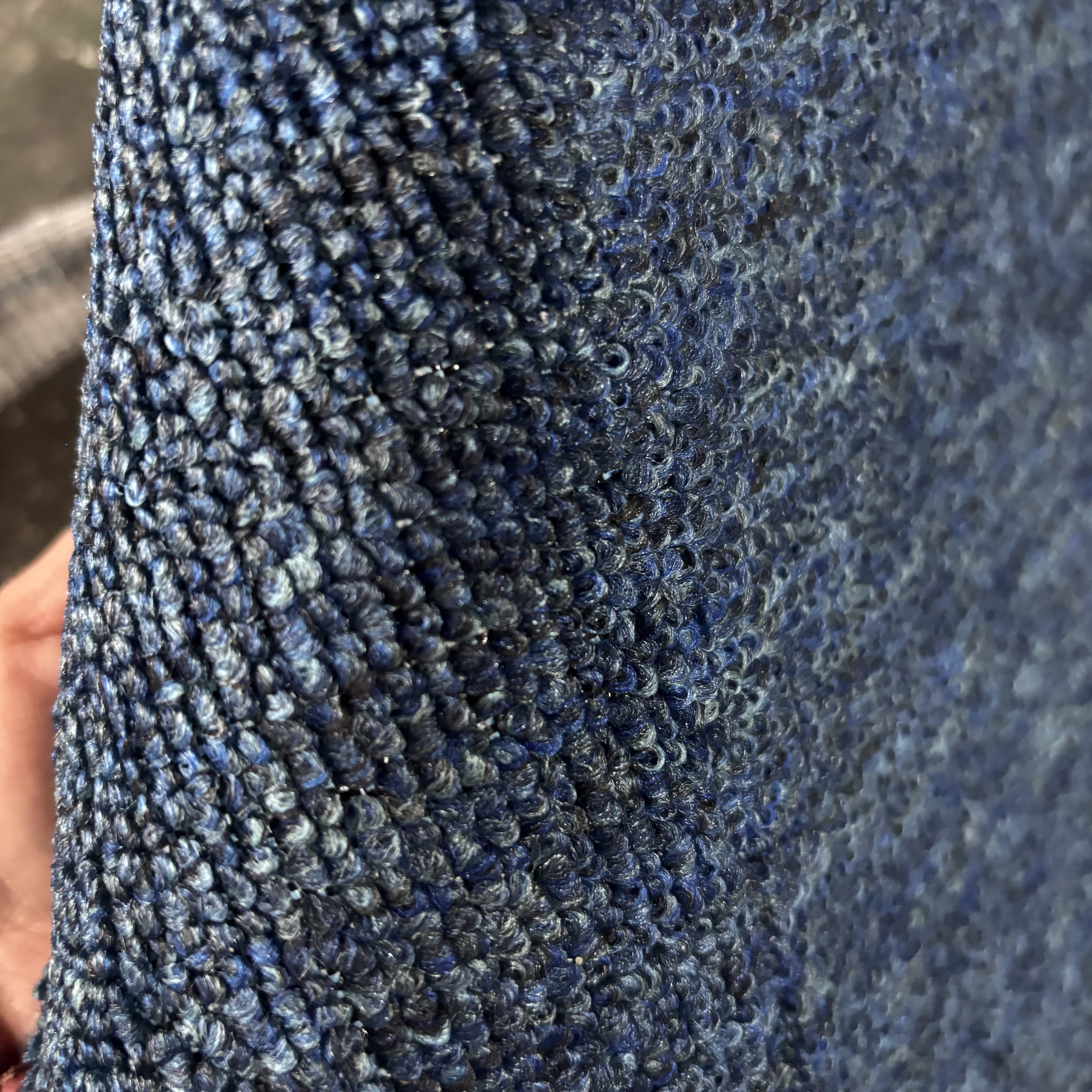 Bleu foncé
