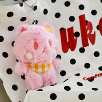 Porte-clés en peluche douce à faible MOQ, rembourrés en PP, parfumés, style dessin animé, peluches chat personnalisées de 13 cm, jouets porte-clés en peluche