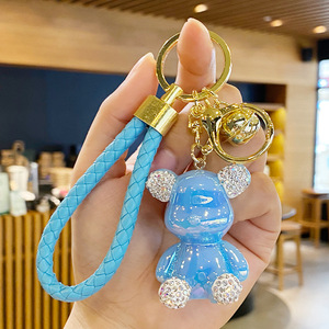 พวงกุญแจตุ๊กตาหมีเท็ดดี้สุดน่ารัก สไตล์คาวาอี้ พร้อมคริสตัลหลากสี ใช้ตกแต่งกระเป๋าเป้ กระเป๋าถือ หรือรถยนต์ ทำจากยาง - Product Image 3