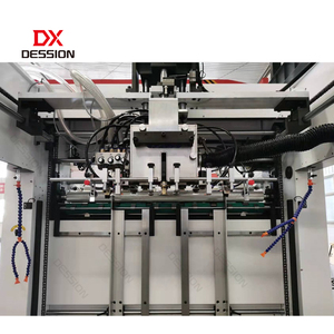 Machine de découpe et de rainurage à plat entièrement automatique et informatisée pour carton et boîtes en carton, capacité 200 m/min, largeur de travail 1400 mm - Product Image 4