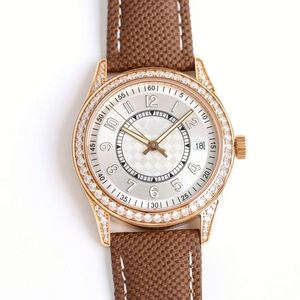 นาฬิกาข้อมือผู้ชายแบรนด์คุณภาพสูงระดับไฮเอนด์ ขนาด 41 มม. ระบบกลไก ตัวเรือนโลหะผสม สายสแตนเลส กระจกแซฟไฟร์ ดีไซน์เรียบง่าย - Product Image 3