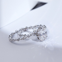 Messi Gems MSR-1265 Anneaux de fiançailles personnalisés en or blanc 18 carats avec moissanite taille ovale, pour couple