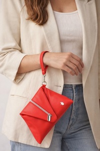 Bolso de Mano Trinity de Alta Demanda para Mujer, Elegante Bolso de Uso Diario para Oficina, Viajes, Compras y Salidas Informales - Product Image 2
