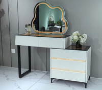 Ensemble de coiffeuse 2026 moderne et élégante, écologique et durable, avec miroir LED en forme de nuage, plateau noir et bandes lumineuses intégrées