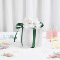 Boîte à souvenirs en plastique personnalisable avec noms et date, pour chocolats, mariages, fêtes, avec fleurs blanches
