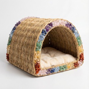 Umweltfreundliches Natürliches Entspannendes Rattan-Tierbett für Hunde und Katzen mit Kristalldekoration, Anpassbar mit dem Namen des Haustiers - Product Image 3