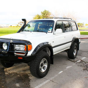 Kit Parafanghi Allargati Unity 4WD per Toyota Land Cruiser 80 Ricambi Passaruota Defender - Product Image 2