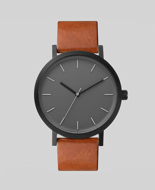 Customize a Watch with Your Own logo Design Based on the Sample Place the Personal Brand Name on the Quartz Watch of the Watch