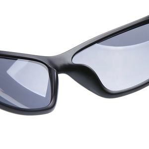 <span class=keywords><strong>2021</strong></span> nuevas gafas de sol de diseñador populares para hombres y mujeres parasoles pequeños con marco de Metal azul y blanco Material de PC - Product Image 6