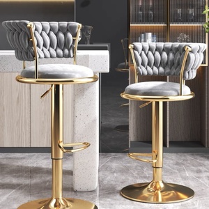 Sgabello da Bar Moderno di Lusso <span class=keywords><strong>in</strong></span> Velluto con Schienale <span class=keywords><strong>in</strong></span> Metallo Dorato, Sedia Alta da <span class=keywords><strong>Cucina</strong></span> <span class=keywords><strong>in</strong></span> <span class=keywords><strong>Pelle</strong></span> <span class=keywords><strong>per</strong></span> Bancone Bar, Stile Nordico - Product Image 1