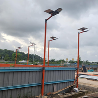 Éclairage de sécurité à capteur de mouvement lampadaires solaires avec bras en aluminium télécommande pour support mural de rue de jardin extérieur
