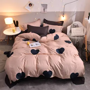 Neues Design Modische Bettbezug-Set Stickerei Home Queen Bettwäsche-Sets
