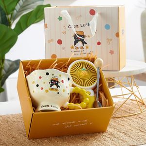 Taza de Cerámica Creativa y Festiva para Bodas, Día del Padre, Diseño de Doble Felicidad Rojo para Parejas, Elegante y Personalizada, con Doble Asa - Product Image 3