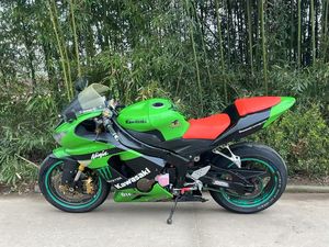 <span class=keywords><strong>Moto</strong></span> à essence d'occasion Kawasaki ZX-6R, 4 cylindres, refroidissement par eau, injection électronique de carburant, <span class=keywords><strong>600</strong></span> cm³, Chine, >80 km/h - Product Image 3