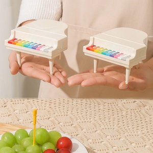 Mignonnes fourchettes à bento pour enfants, forme piano, originales, pour fruits, légumes, pain, desserts, pour buffet et fêtes - Product Image 6
