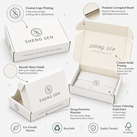 Boîtes d'emballage blanches personnalisées pour vêtements, boîtes en carton ondulé pour l'e-commerce, boîtes d'expédition pour cadeaux, ensemble de boîtes avec logo