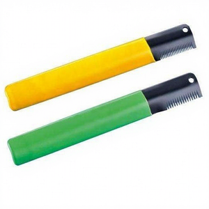 Juego de Tijeras y Peines de Aseo para Mascotas Multiusos de Lujo Moderno, Acero Inoxidable de Alta Calidad, Ecológico, con Aroma Fresco - Product Image 1