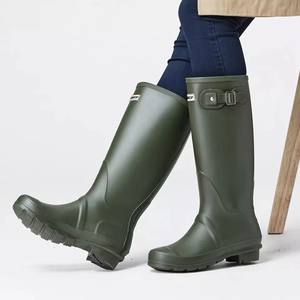 Anpassen Frauen <span class=keywords><strong>Sexy</strong></span> Matt PVC Long Wellington Wasserdicht welly Modische Regens tiefel Damen - Product Image 1