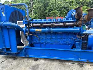 Groupe électrogène diesel d'<span class=keywords><strong>occasion</strong></span> Perkins 1000 kW, haute stabilité, faible nombre d'heures de fonctionnement, adapté aux grandes usines - Product Image 1