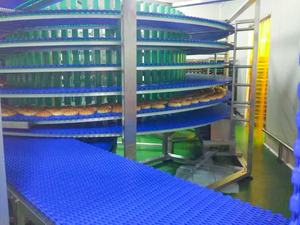 Grote Capaciteit Spiraal Koeltoren Transportband Met Duurzame Efficiënte Modulaire Plastic Riem Voor Cupcake Biscuit - Product Image 2