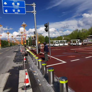 Fabbrica all'ingrosso di alta qualità IP68 impermeabile automatico telecomando idraulico di sollevamento dissuasore stradale a prova di esplosione - Product Image 5