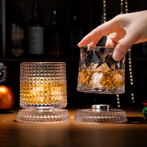 Verres à <span class=keywords><strong>whisky</strong></span> rotatifs vintage créatifs en relief, verres à spiritueux pour bar, verres à <span class=keywords><strong>whisky</strong></span> - Product Image 5