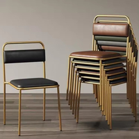Chaise de salle à manger en cuir imperméable moderne de haute qualité pour usage en restaurant, style loft industriel