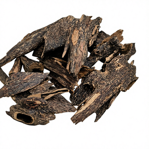 Legno di Agar Cinese Senyue, Materiale Vecchio, Incenso Aromatico Ecologico e Durevole, Ricco di Olio ed Esplosivo Oud in Chips/kg - Product Image 1