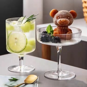 <span class=keywords><strong>Moule</strong></span> en <span class=keywords><strong>silicone</strong></span> de qualité alimentaire personnalisé en forme d'ours mignon, multi-usages, moules à glaçons, <span class=keywords><strong>moule</strong></span> en <span class=keywords><strong>silicone</strong></span> pour bougies - Product Image 2