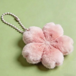 Porte-clés et breloque <span class=keywords><strong>de</strong></span> sac en peluche moelleuse en forme <span class=keywords><strong>de</strong></span> fleur <span class=keywords><strong>de</strong></span> cerisier Sakura, design anime, avec chaînes - Product Image 5