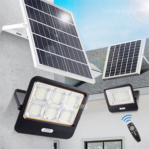 30W 60W 100w 200w 300w 400W 600W 800W 1000W Réflecteur LED extérieur Projecteur solaire Jardin IP66 étanche avec té<span class=keywords><strong>l</strong></span>écommande - Product Image 2