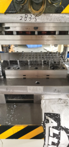 เครื่องเจาะรูไฮดรอลิกแบบคงที่70นาที-1 <span class=keywords><strong>SPM</strong></span> ประสิทธิภาพสูงและแม่นยำ - Product Image 4