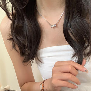 Delicado Collar de Cadena de Serpiente Espiga de Acero Inoxidable Chapado en Oro de 18K, Joyería Impermeable para Mujer - Product Image 4