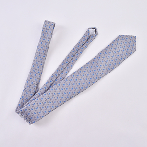 <span class=keywords><strong>Corbata</strong></span> de Seda 100% con Diseño Geométrico a Cuadros en <span class=keywords><strong>Azul</strong></span> Gris Claro, <span class=keywords><strong>Corbata</strong></span> Jacquard Formal para Negocios, Oficina, Bodas, Logotipo Personalizado Disponible - Product Image 3