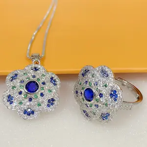 Nigeria Set di gioielli di lusso collana con anello a forma di fiore Vintage di alta qualità in rame placcato argento da donna piena di collana di diamanti
