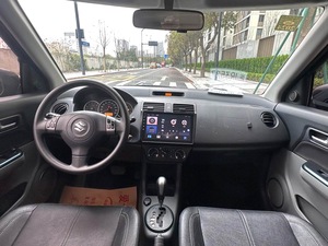 <span class=keywords><strong>Suzuki</strong></span> <span class=keywords><strong>Swift</strong></span> <span class=keywords><strong>1</strong></span>.5L Traction Avant Berline d'Occasion 2018, 25001-50000 Miles, Conduite à Gauche, Boîte Automatique, Édition R15 - Product Image 6