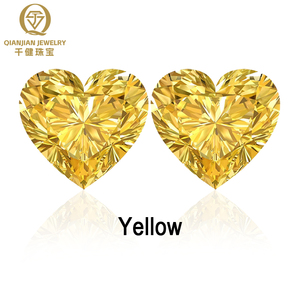 Diamante Moissanite Giallo Taglio <span class=keywords><strong>Cuore</strong></span> 3.0-10mm, Qualità VVS, Prezzo all'Ingrosso, Certificato GRA, Supera il Test del Diamante - Product Image 1