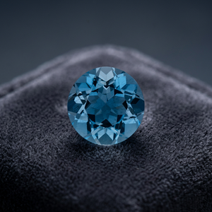 Piedra preciosa suelta facetada de Aguamarina Natural de corte brillante redondo de 1,50mm de alta calidad con certificado IGI precio de fábrica al por mayor - Product Image 3